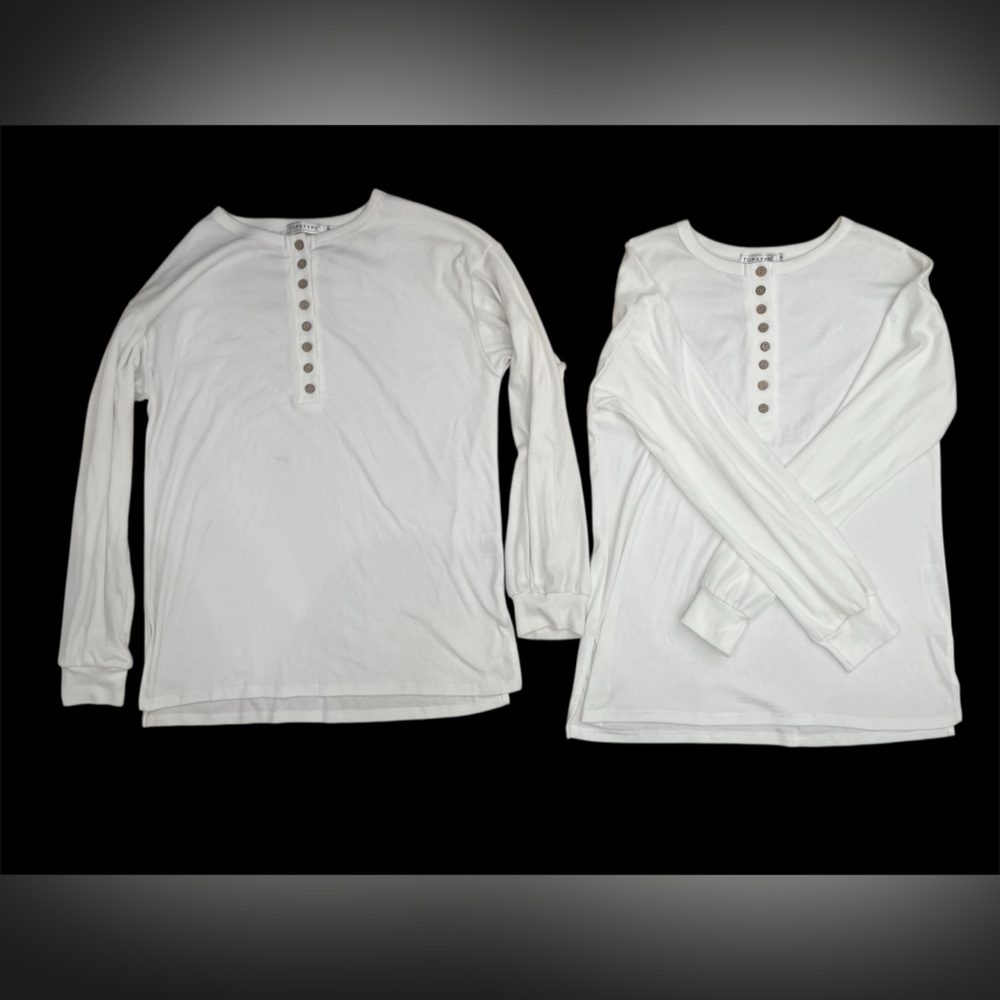 Pair of Women's Size‎ M Topstype White Long Sleeve Pullover Tops.